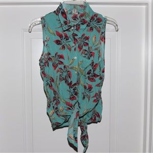 Cute Tropical Sleeveless Shirt